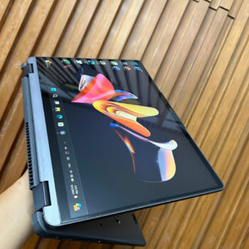 Lenovo Flex 5 14IAU7 (5)