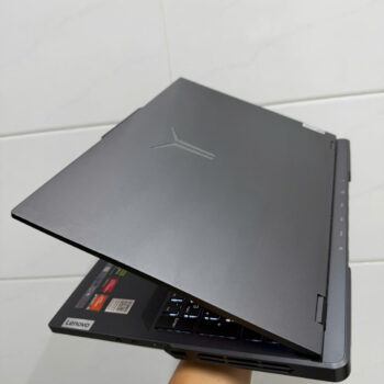 Lenovo-Legion-5-pro-16ARX8-9.jpg