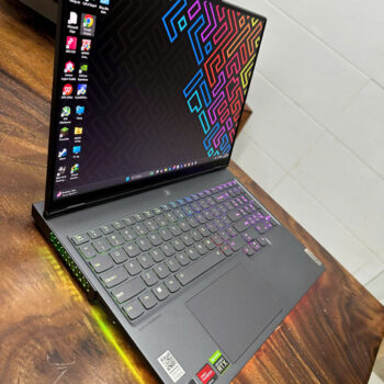 Lenovo Legion 7 16ACHG6 (1)
