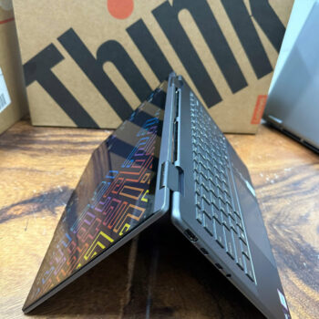 Lenovo Yoga 7i 2-in-1 14IML9 (7)