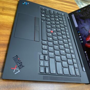 Lenovo thinkpad X1 carbon gen 9 i7 (5)