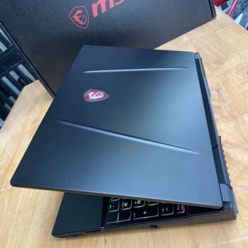 MSI GL65 i7 (3)