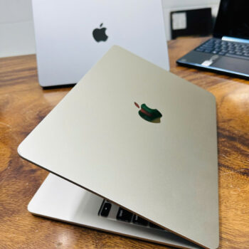 Macbook air M2 starlight (8)