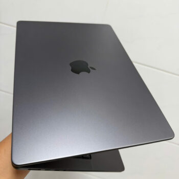 Macbook Pro 14 M3 Blackspace (4)