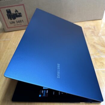 Samsung Galaxy 15 NT950XDB (3) (Copy)