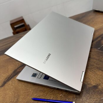 Samsung Galaxy Book Flex2 5G spen (1)