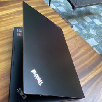 Thinkpad E14 AMD Ryzen 5 (6)
