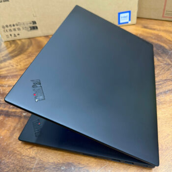 Thinkpad P1 Gen 5 I9 (2)