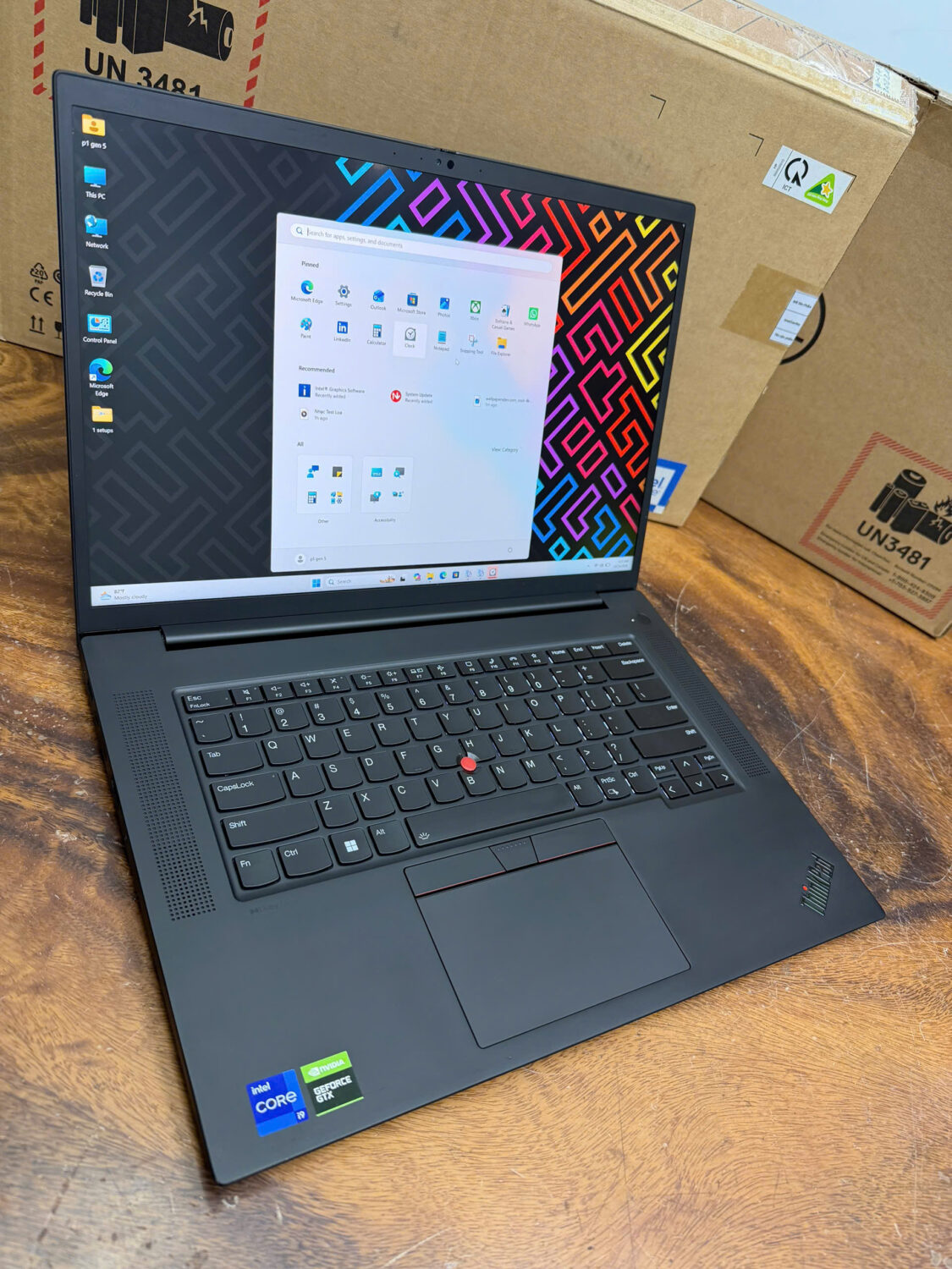 Thinkpad P1 Gen 5 I9 (6)