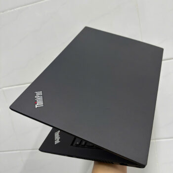 Thinkpad P14s Gen 2 Core I7 (1)