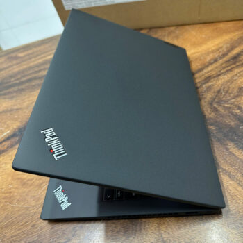 Thinkpad P14s Gen 4 (2)
