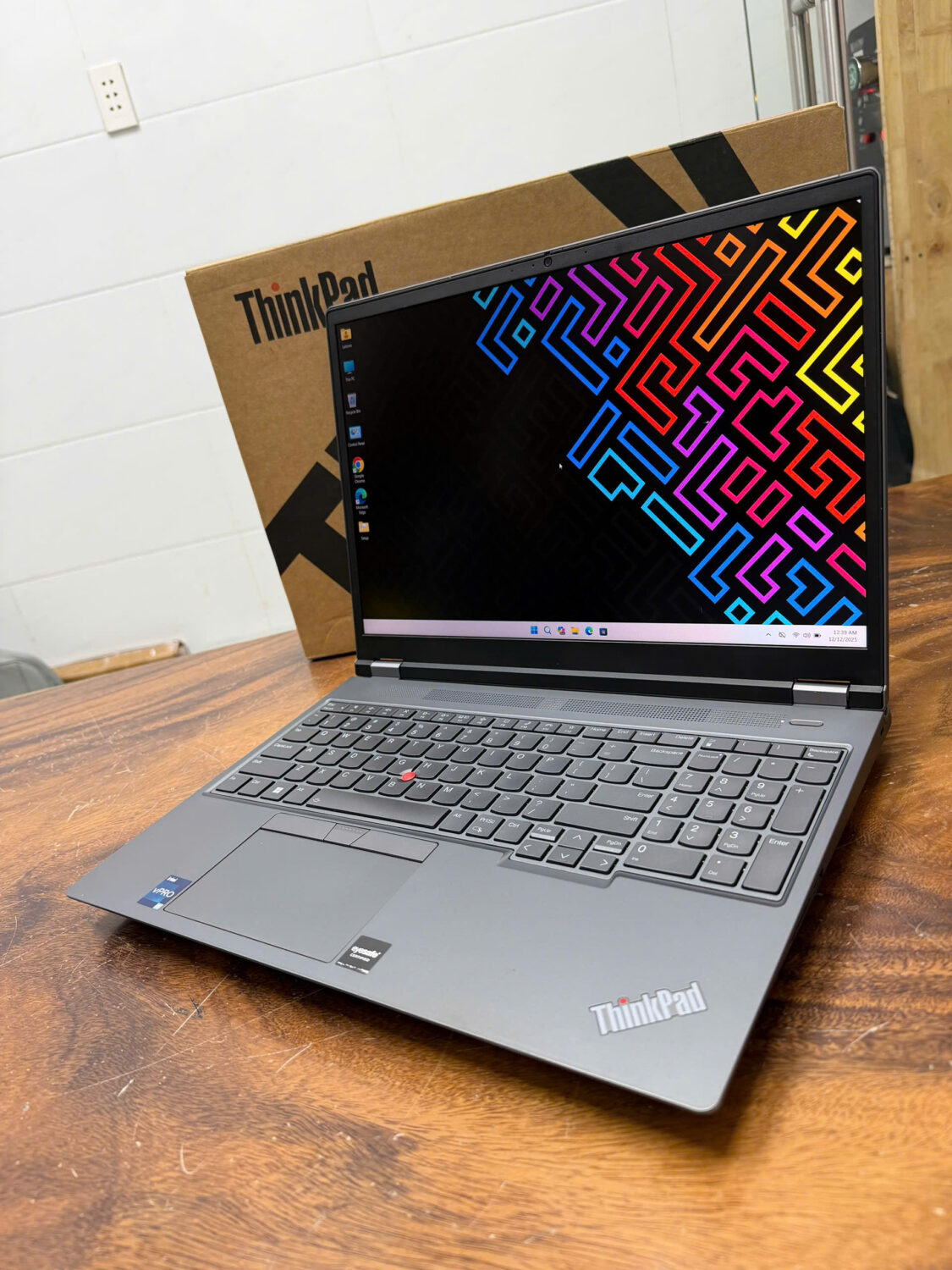 Thinkpad P16 Gen 1 Core I5 (5)