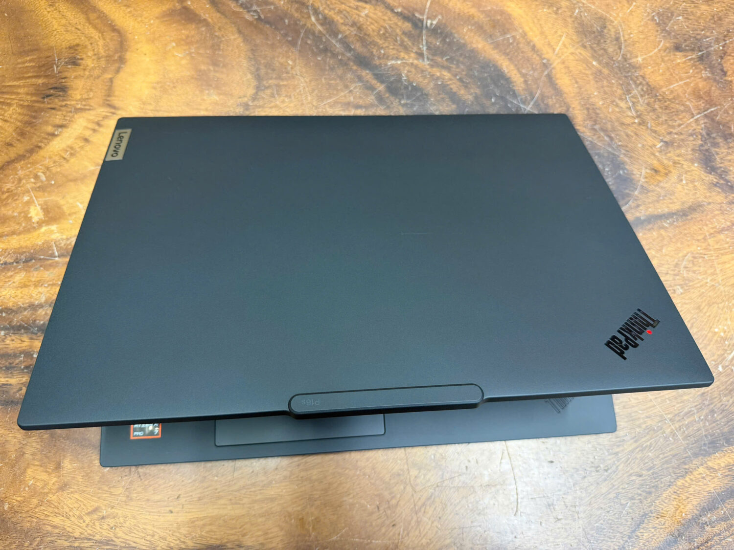 Thinkpad P16s Gen 4 (2)