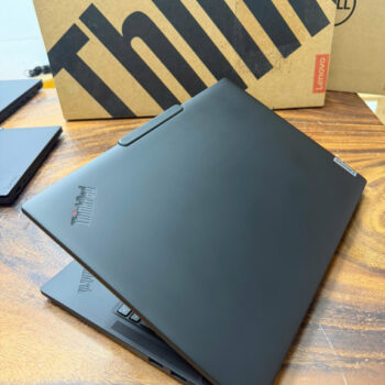 Thinkpad T14s Gen 5 (3)