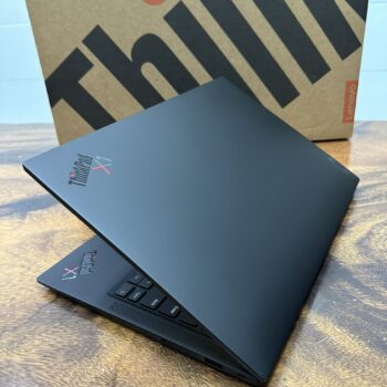 Thinkpad X1 carbon gen 11 (1)
