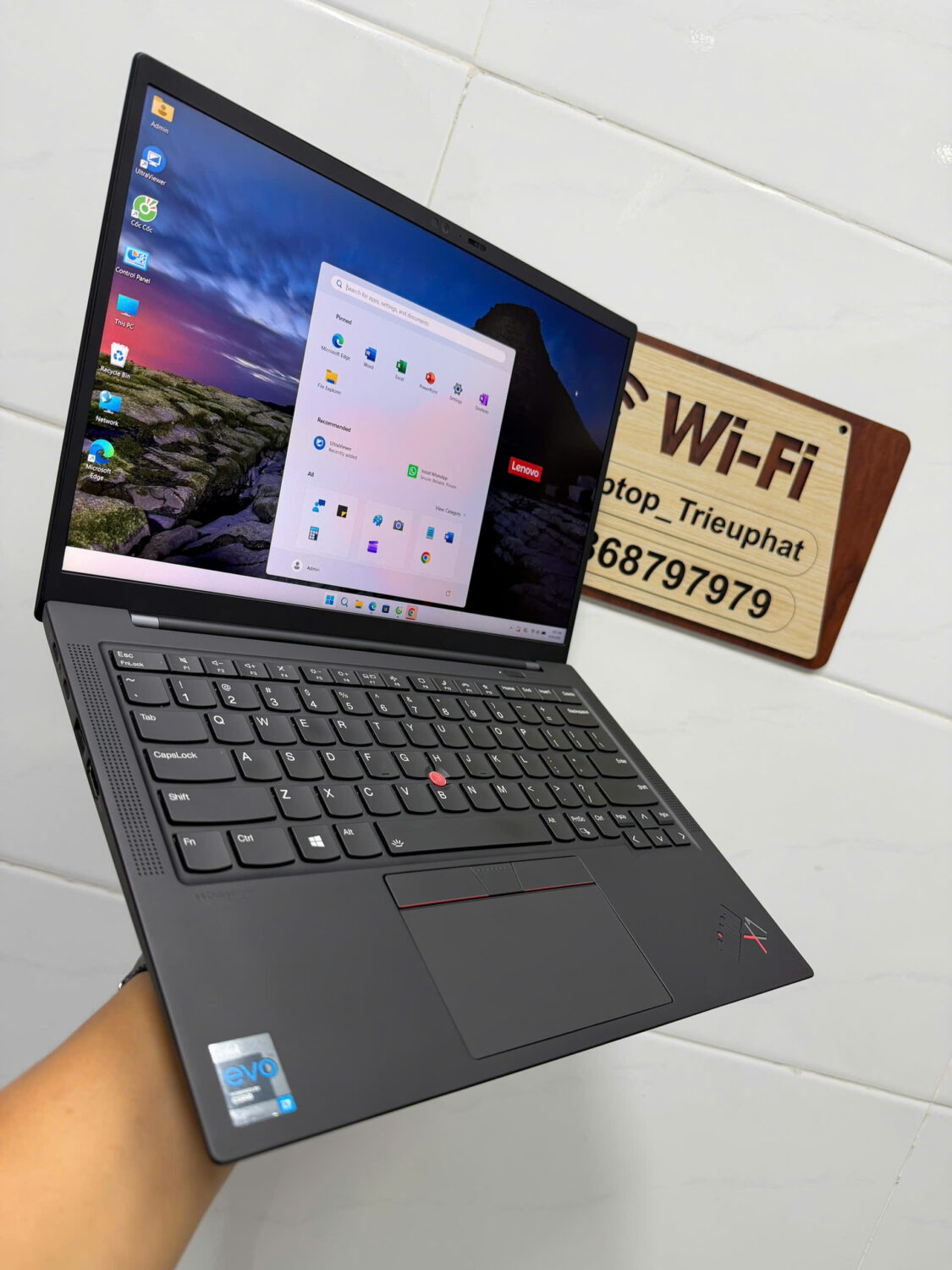 Thinkpad X1 Carbon Gen 9 (4)