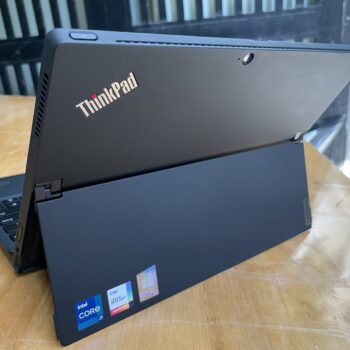 Thinkpad X12 Detachable (7)