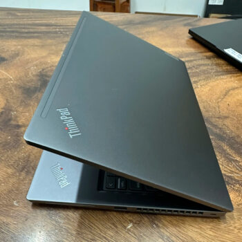 Thinkpad X13 gen 2 Aluminium (1)