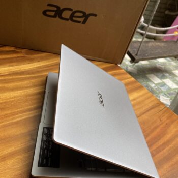 acer swift 3-53-78UG (5)