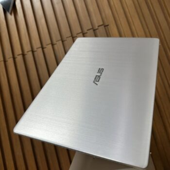 asus vivobook S14 X430UA (6)