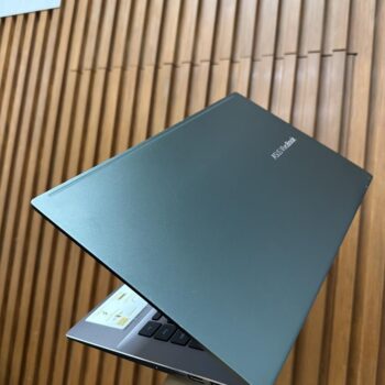 asus vivobook X435A (4)