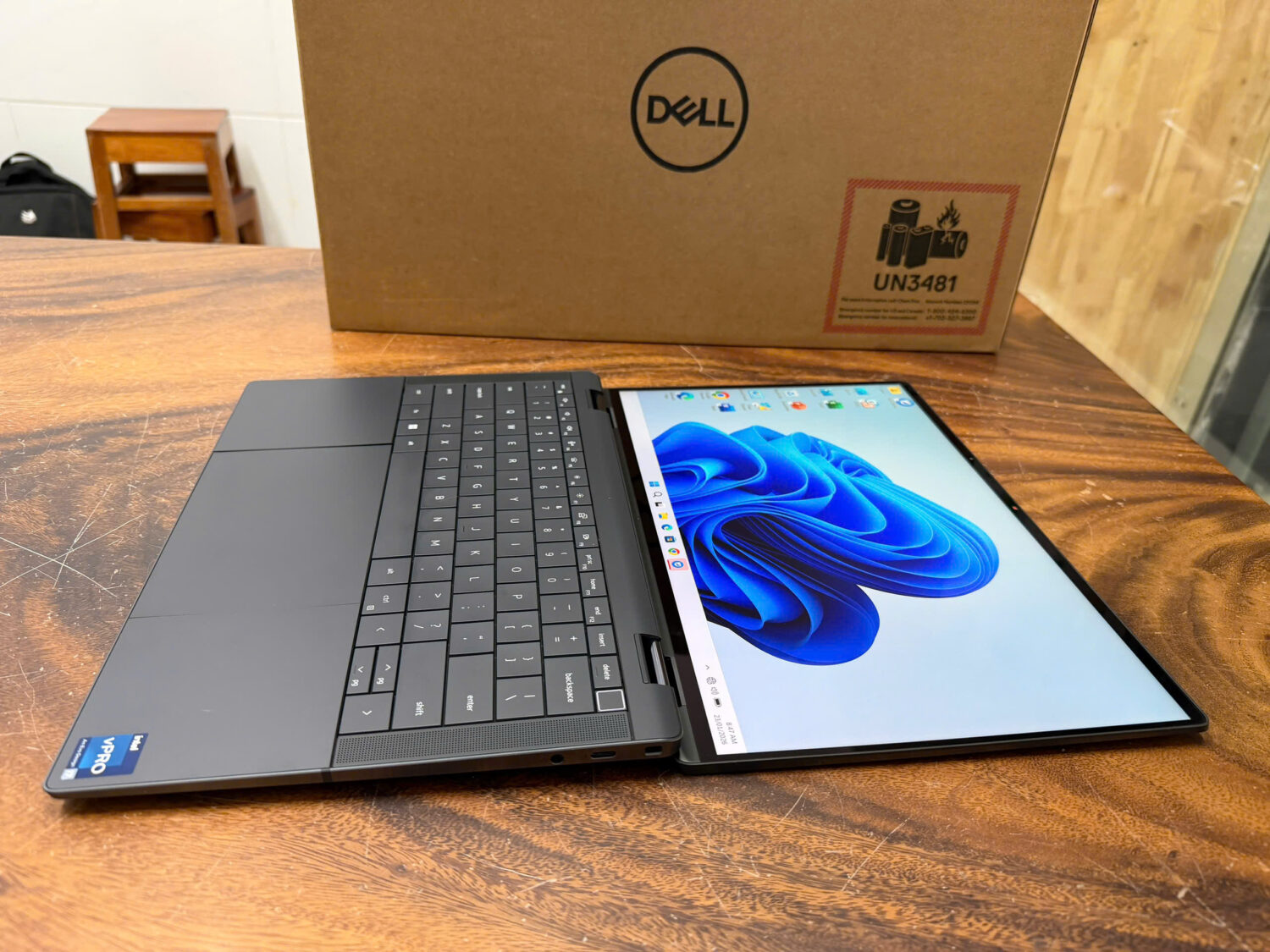 Dell Latitude 9440 2in1 Core I7 (4)