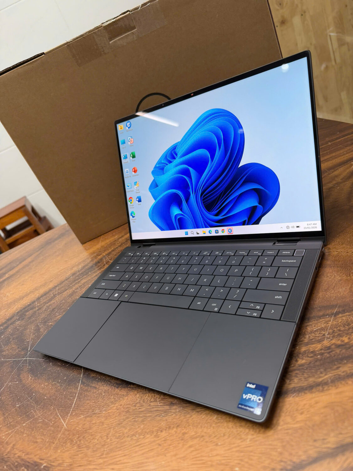 Dell Latitude 9440 2in1 Core I7 (9)