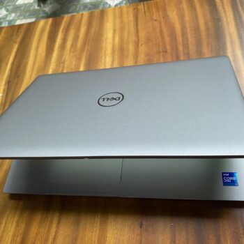 dell precision 5520 i7 2021(6)