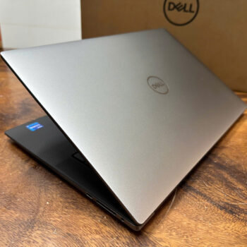 Dell Precision 5570 Core I7 4k (1)