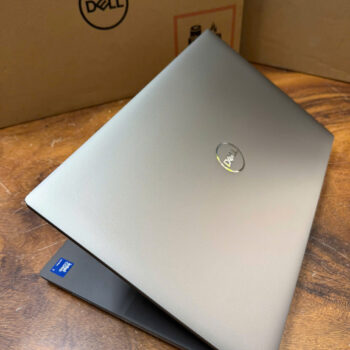 Dell Precision 5690 Ultra 7 Fhd (1)