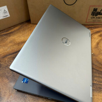 Dell Precision 7780 Core I7 (4)