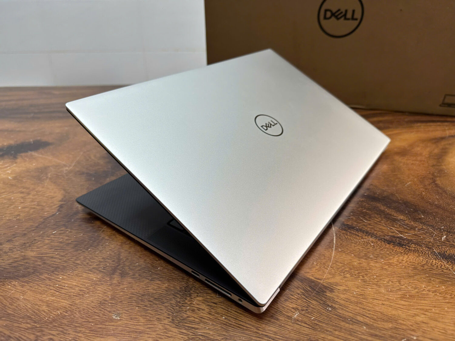 Dell Xps 9500 (4)