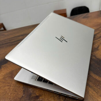 hp elitebook 640 G9 i5 (1)