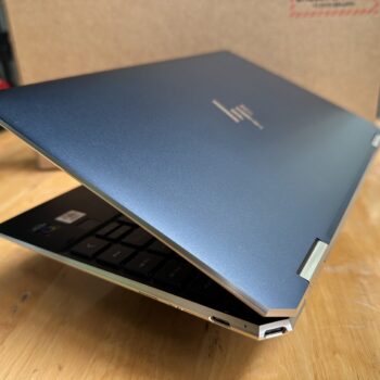 hp spectre 13 gemcut poseidon blue (28) (Copy)