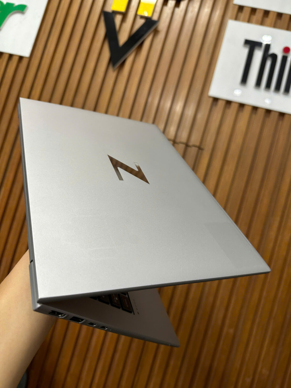 Hp Zbook Firefly 14 G9 (4)