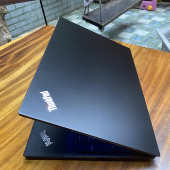 lenovo thinkpad E15 (6)