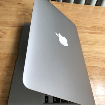 macbook air 11.6in 2011 (1)