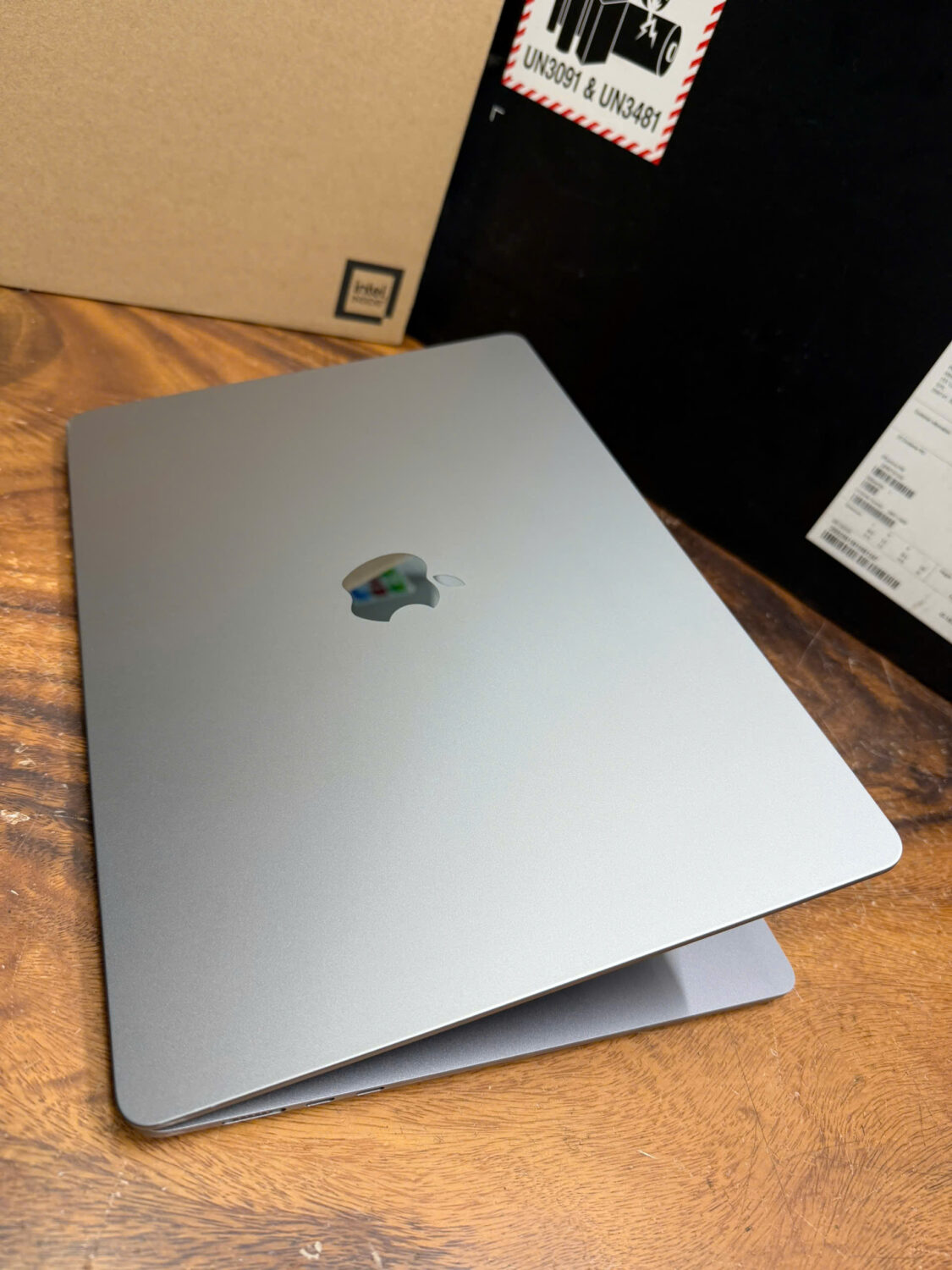 Macbook Air 15inch (4)