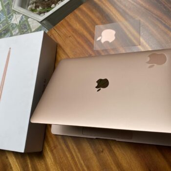 macbook air 2018 x (15)