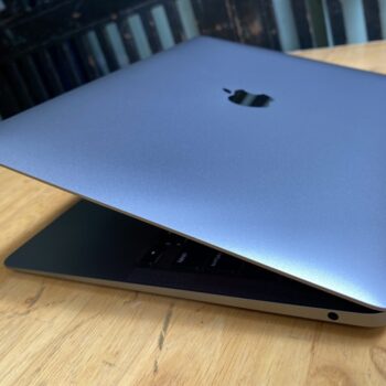 macbook air 2020 (6)
