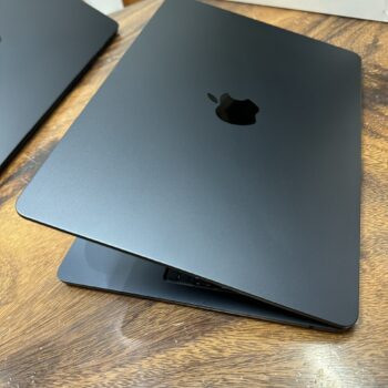 macbook air m2 13in 90 (1)