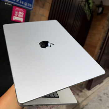 Macbook Pro 14 M1 Silver (4)