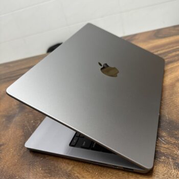 macbook pro 14 M2 max (5)