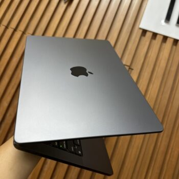 Macbook Pro 14 M3 Space Black (10)