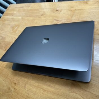 macbook pro 2016 15in touch bar (2)