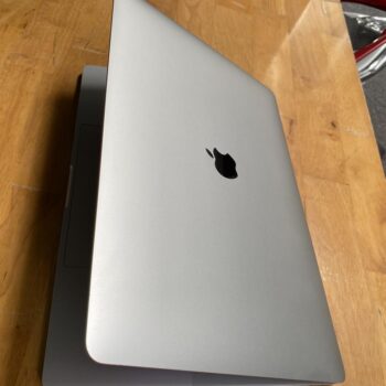 macbook pro 2017 15 inch count 2 (8)