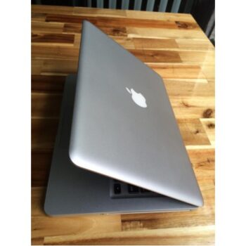 macbook-pro-mc700-i5-23g-4g-320g-zin100-gia-re.jpg