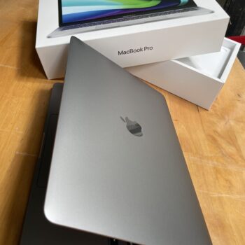 macbook pro13 M2 2022 (5) (Copy)