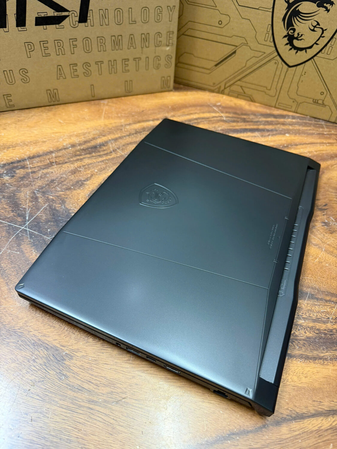 Msi Katana A15 Ai B8vf (7)