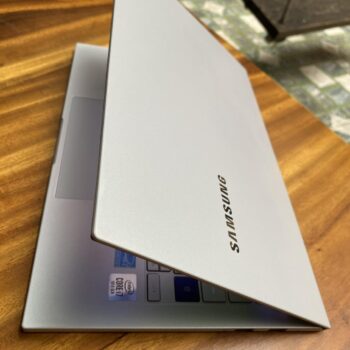 samsung NP930XCJ (9)